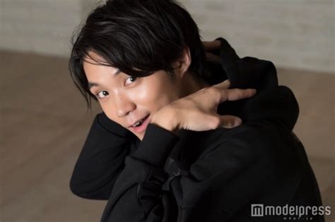キャンペーン期間：6/10まで※ 逆刃刀を腰に下げ、不殺を誓う流浪人・緋村剣心——彼こそは維新志士の中で最強無比の伝説をもつ「人斬り抜刀斎」で るろうに剣心―明治剣客浪漫譚― モノクロ版 28 (ジャンプコミックスdigital). 「磯村勇斗」おしゃれまとめの人気アイデア｜Pinterest｜亚兰 李 ...