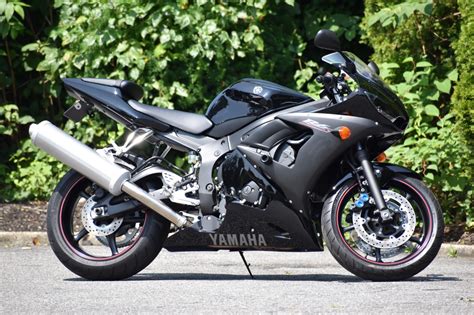 No Reserve 46 Mile 2006 Yamaha Yzf R6s For Sale On Bat Auctions Sold