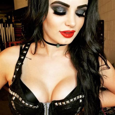 Ex Wwe And Aew S Saraya Paige Sobbed After Being Called Porn Star Over Sex Tape Leak Daily