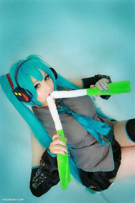 Hidori Rose Vocaloid Hatsune Miku Naked Cosplay Asian Photos Onlyfans Patreon Fansly