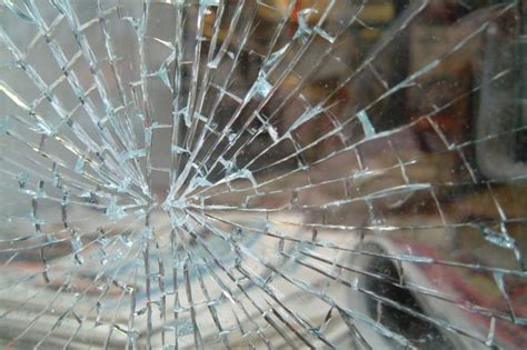 A perfect gift with millions of mugs, glasses, and water bottles to choose from! Science Invented Glass That Bends Instead Of Breaking ...