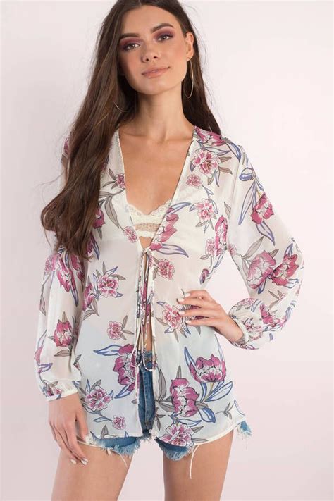 Fall In Love With The Camille Floral Print Front Tie Blouse Featuring A Front Tie Detail Wear