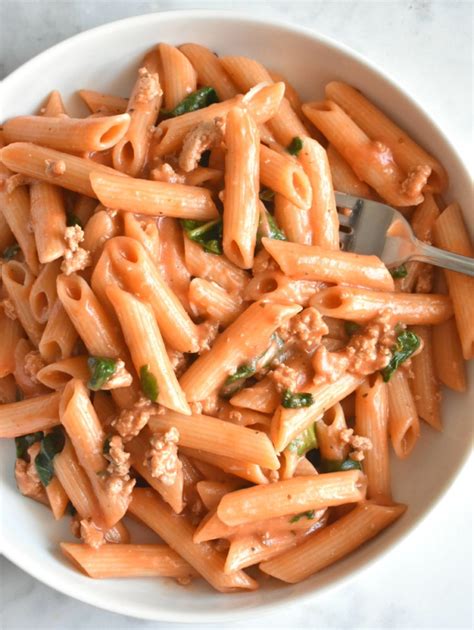 Easy Penne Pasta With Ground Turkey Herbs And Flour