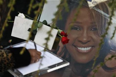 funeral home owner says she knows who leaked whitney houston photo to national enquirer