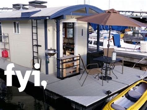 Tiny House Hunting Adjusting To A Tiny House Boat S E Fyi Youtube