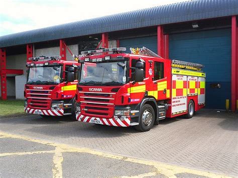 Northamptonshire Fire And Rescue Service 2x Scania P280s Flickr