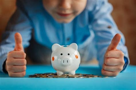 Prostopravo расскажет, как изменится размер социальных выплат для семей с детьми в 2021 году. В 2021 году в Украине поднимут социальные выплаты на детей ...