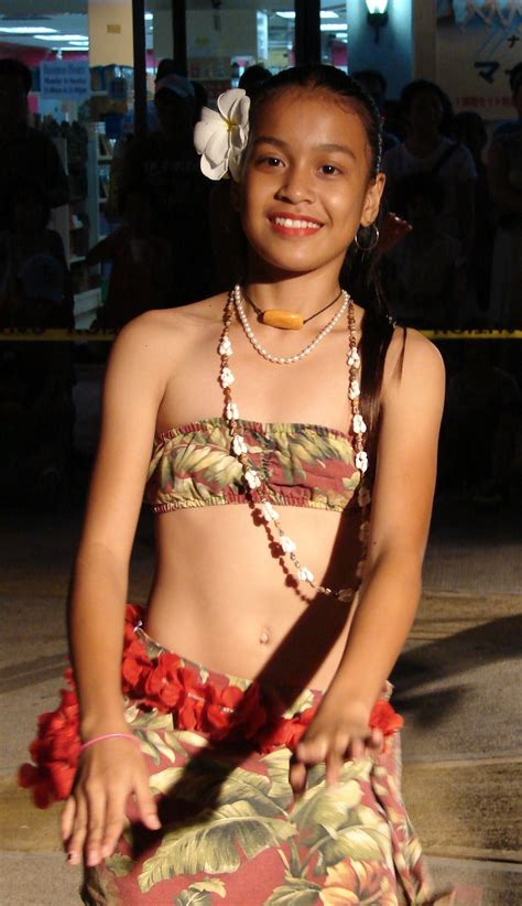 Chamorro Dancer Global Writes Com Northern Marianas Polynesian
