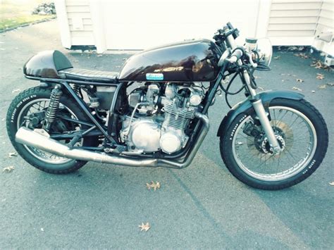 It could reach a top speed of 123 mph (198 km/h). 1978 Suzuki GS750 Cafe Racer | Cafe racer for sale, Custom ...