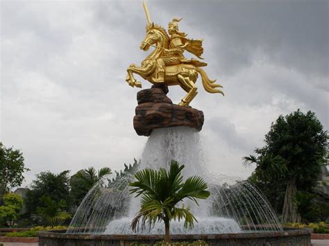 Lịch âm dương là loại lịch bao gồm cả lịch âm và lịch dương. Hình ảnh du lịch - Chudu24