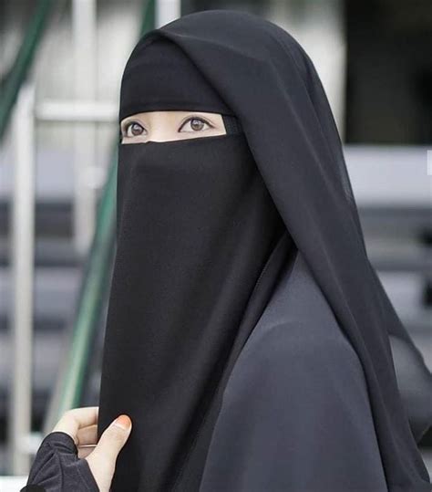Pin By Islamic History On ˚ Muslimᵍⁱʳˡdress˚ Niqab Muslim Women