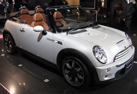 Mini Cooper Cute And Strong Inside Car