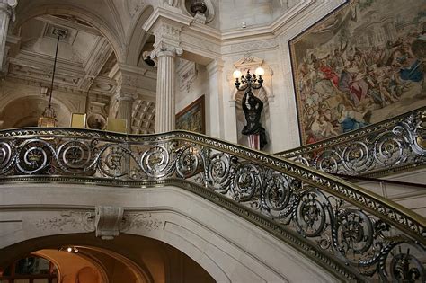 Château De Chantilly Handrail Staircase France Pikist