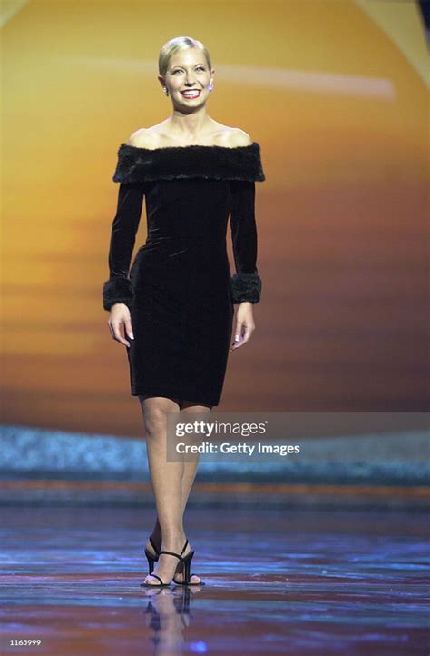 Katie Harman Miss Oregon Walks Down The Runway September 22 2001