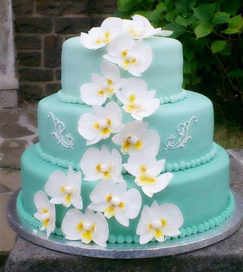 orchid wedding cake thought this was so pretty orchid wedding cake wedding cakes orchid wedding