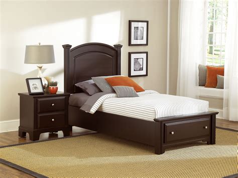 Our bedroom collection also boasts ample storage solutions in a variety of sizes and shapes. Vaughan-Basset Hamilton/Franklin Panel Storage Bedroom Set ...