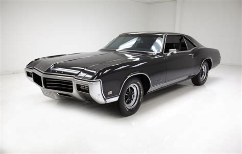 1969 Buick Riviera Classic Auto Mall