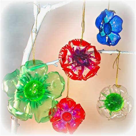 BluKatKraft DIY Recycled Plastic Bottle Crafts, Kid's Crafts