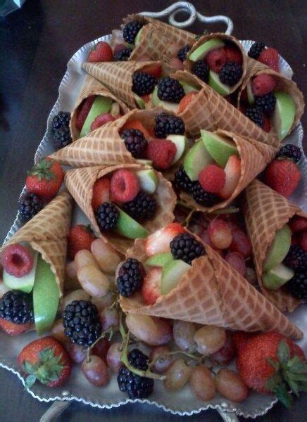 These diy edible christmas gift ideas will make this holiday season so much fun! 19+ Ideas For Fruit Platter Ideas For Kids Waffle Cones #fruit | Fruit appetizers, Snack platter