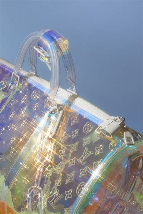 Tons of awesome louis vuitton wallpapers to download for free. Virgil Abloh's Most Coveted Louis Vuitton Keepall Getting ...