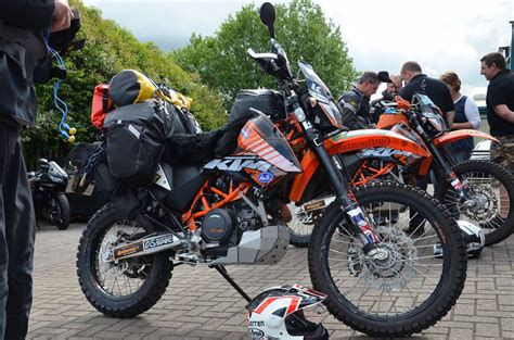 65 ktm 690 enduro rs have provided 198 thousand miles of real world fuel economy & mpg data. Crossing 3 Continents on a KTM 690 Enduro - ADV Pulse