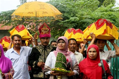 Mengenal Tradisi Adat Masyarakat Aceh Trippers Id