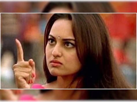 It Took Snap Of A Finger To Get Rid Of Following Of 16 Million Sonakshi Sinha After