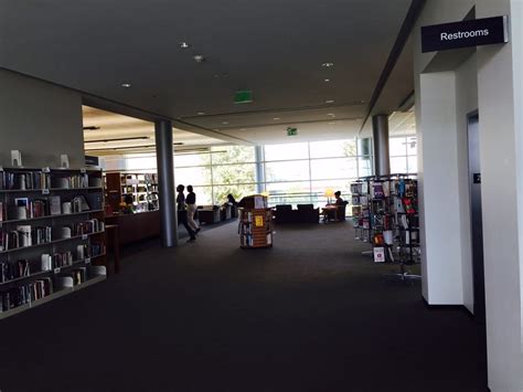 Fort Bend County Library University Branch 24 Photos And 29 Reviews