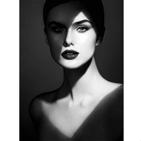 Lindsay Adler Lindsayadlerphoto Shadow Portraits Spotlight