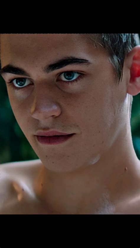 Hardin scott, the main character of anna todd's enormously popular after series, wasn't always called harry (the character) has the same tattoos and fashion sensibility as harry (the real person) on the other side are styles' fans, who aren't so keen on the parallel between hardin scott, prone to. Pin by cinthia juliana on После in 2020 | After movie ...