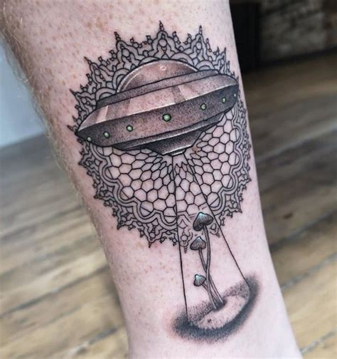 Pin By Ashley Swenson On Skin Deep Tattoos Geometric Tattoo Geometric