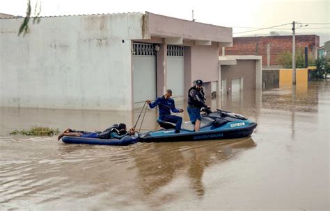 Veja Imagens Das Enchentes Que Atingem Cidades Na Bahia Blog Jair Sampaio