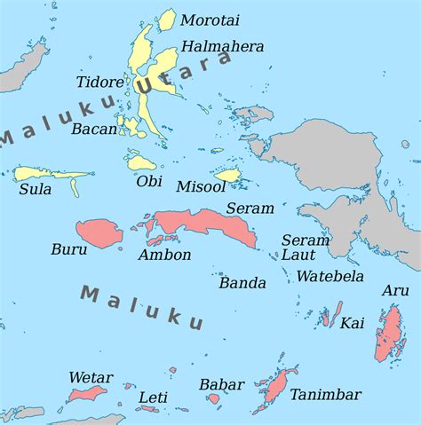 Memiliki gugusan pulau sebanyak 395 buah, 83% atau sekitar 331 pulaunya belum berpenghuni. File:Map of Maluku Islands-en.svg - Wikimedia Commons