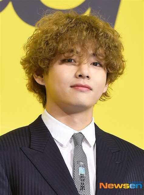 10 Male K Pop Idols Who Look Breathtakingly Gorgeous With Curly Locks Koreaboo