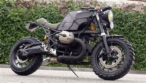 #repost @mototdesigncollective with @repostapp ・・・ not sure if this term applies to bikes too, but… Custom BMW R1200S | CRD - Grease n Gas