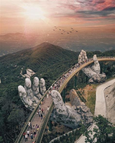 Amazing Giant Hands Bridge In Vietnam 99inspiration