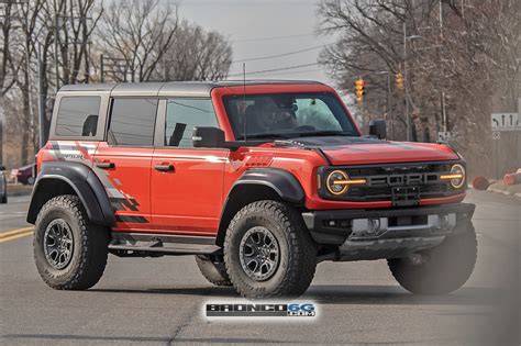 Bronco Raptors Upgraded Graphics Package Spied Bronco6g 2021 Ford