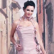 Brautkleider online shop, schneller versand. Designerkollektionen - Premium Weddings