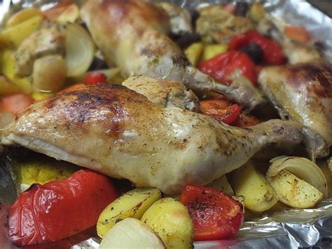 Pollo Fino mit Ofenkartoffeln und Ofengemüse von eBra