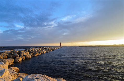 Manistique Lighthouse Evening Michigan Nature Photos By Greg Kretovic