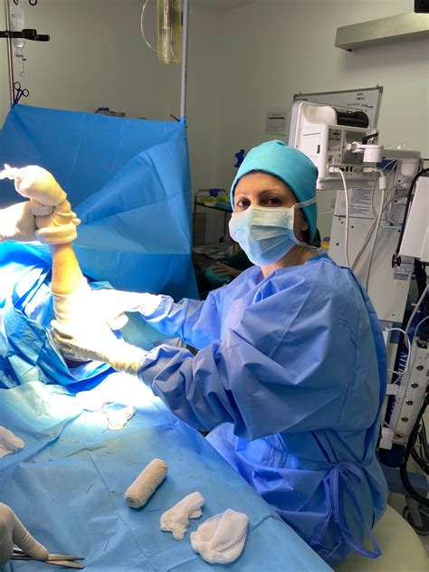 Our multidisciplinary team includes physical medicine and rehabilitation physicians, orthopedic surgeons, athletic trainers, and family medicine jacobs medical center 9300 campus point drive la jolla, ca 92037. Sports Injuries and Return to Play - Dr Anastasia ...
