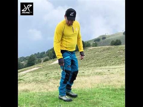 Elastyczne panele na kolanach, siedzeniu i biodrach zapewniają doskonały komfort. Die Outdoorhose Nordwand Pro Pants von RevolutionRace ist ...