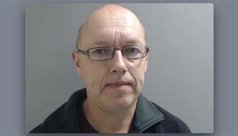52 Year Old Cheshire Man Who Attempted To Meet Young Girls For Sex