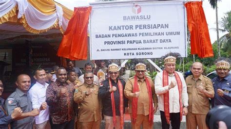 Kantor Persiapan Bawaslu Papua Barat Daya Diresmikan Pj Gubernur Ini