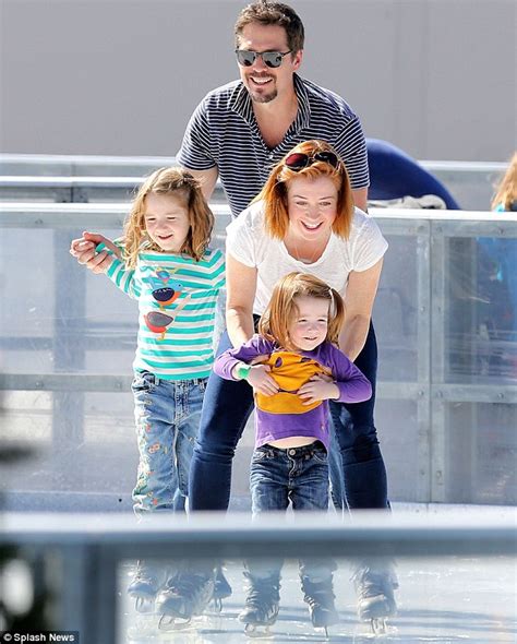 Alyson Hannigan Helps Daughter Keeva Keep Her Balance At The Ice