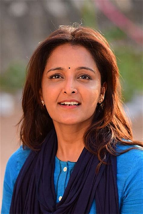 She has one brother madhu warrier who is also an actor. Manju Warrier- Best Malayalam Actor in Leading Role Female Nominee | Filmfare Awards