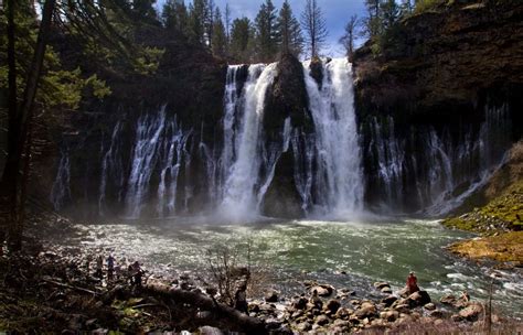 8 Epic Waterfalls In Californias Shasta Cascade Wilderness Santa