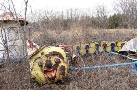45 Pictures Of Super Creepy Abandoned Amusement Parks Abandoned Theme