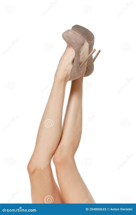 Atractivas Piernas Largas Delgadas Femeninas En Zapatos Elegantes