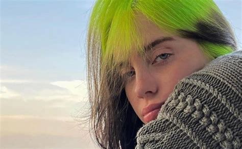 Encuentra fotos y datos sobre tus artistas y bandas favoritas y fotos de conciertos en msn en español. Billie Eilish enamora con su belleza antes del estreno de T.I.A